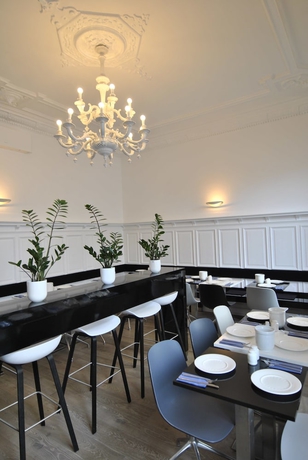 Imagen del bar/restaurante del Hotel Cristall. Foto 4