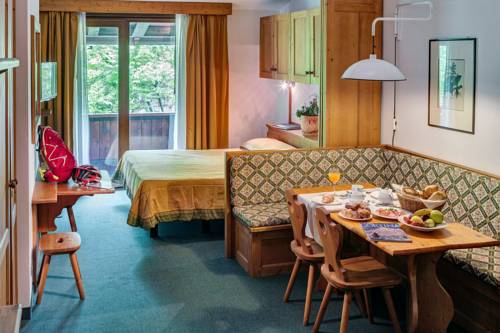 Imagen de la habitación del Hotel Cristallino D'ampezzo. Foto 7