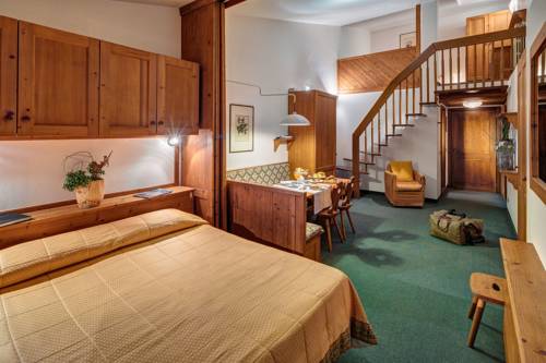 Imagen de la habitación del Hotel Cristallino D'ampezzo. Foto 8