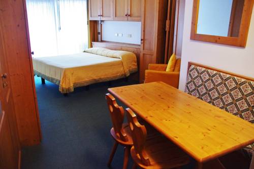 Imagen de la habitación del Hotel Cristallino D'ampezzo. Foto 15