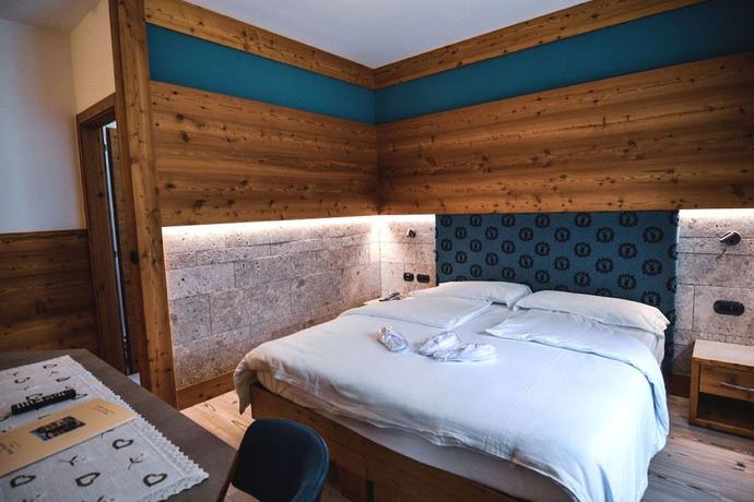 Imagen de la habitación del Hotel Cristallo, Andalo. Foto 12