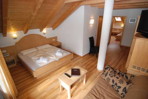 Imagen de la habitación del Hotel Cristallo, Badia. Foto 14