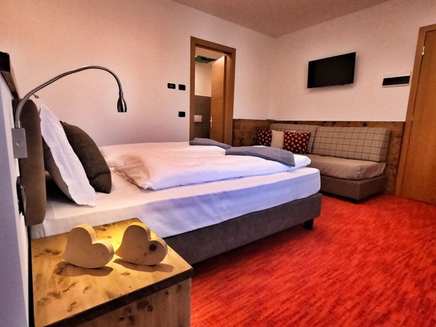 Imagen de la habitación del Hotel Cristallo, Canazei. Foto 10