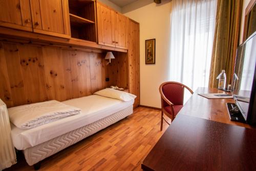 Imagen de la habitación del Hotel Cristallo Club. Foto 3