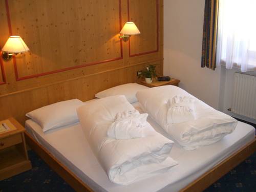 Imagen de la habitación del Hotel Cristallo, Dobbiaco. Foto 15