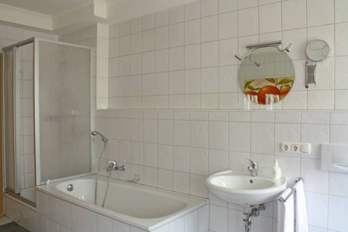 Imagen de la habitación del Hotel Cristallo, Landshut. Foto 5