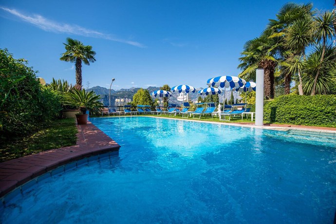 Imagen de la piscina del Hotel Cristallo, Malcesine. Foto 20