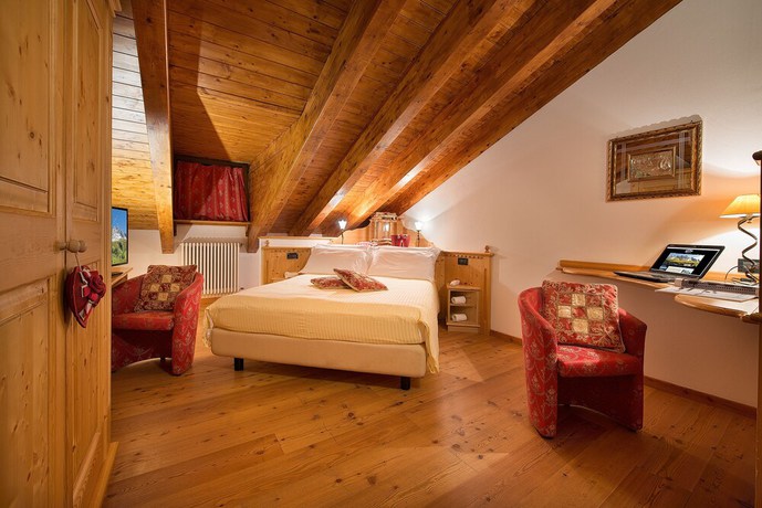Imagen de la habitación del Hotel Cristallo, Moena - Alpe Lusia. Foto 10