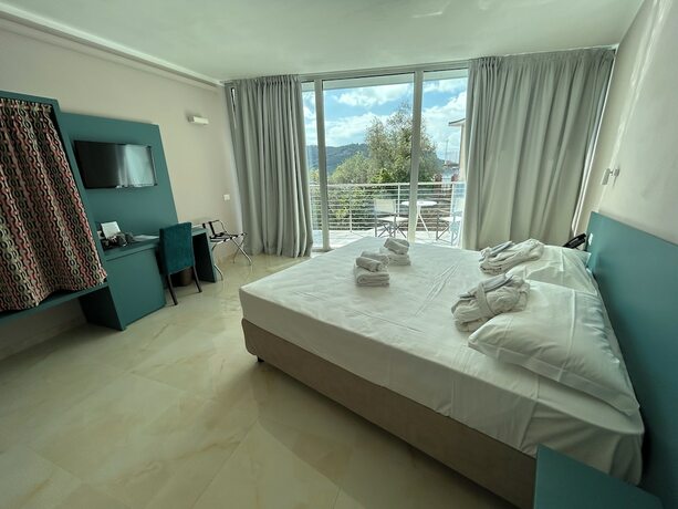 Imagen de la habitación del Hotel Cristallo Park. Foto 16
