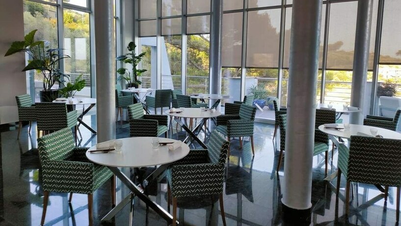 Imagen general del Hotel Cristallo Park. Foto 11