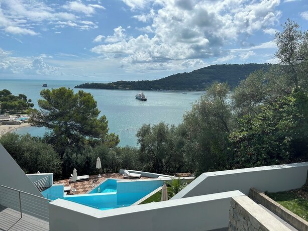 Imagen general del Hotel Cristallo Park. Foto 13