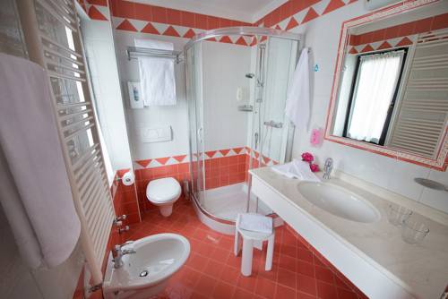 Imagen de la habitación del Hotel Cristallo, Peio. Foto 5