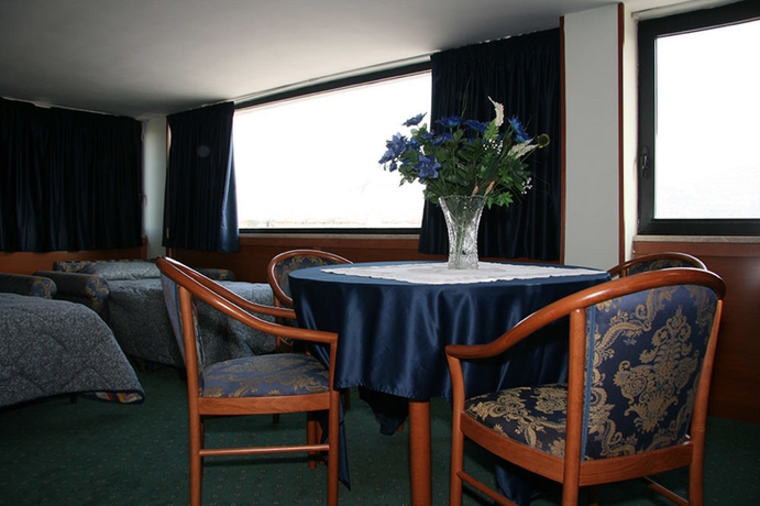 Imagen de la habitación del Hotel Cristallo Relais Sure Collection By Best Western. Foto 9