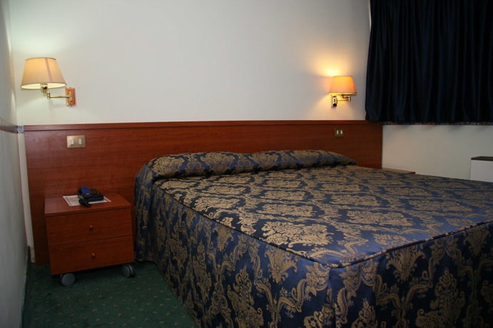 Imagen de la habitación del Hotel Cristallo Relais Sure Collection By Best Western. Foto 10