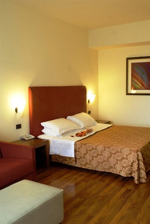 Imagen de la habitación del Hotel Cristallo, Santa Maria Degli Angeli. Foto 7