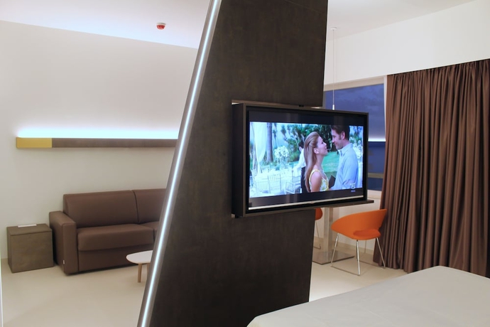 Imagen de la habitación del Hotel Cristallo, Senigallia. Foto 8