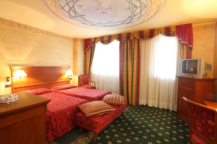 Imagen de los interiores del Hotel Cristallo, Sestriere. Foto 14