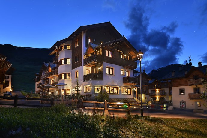 Imagen general del Hotel Cristallo, Teola. Foto 1