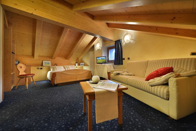 Imagen de la habitación del Hotel Cristallo, Teola. Foto 12