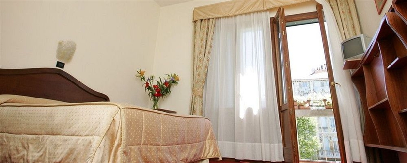 Imagen de la habitación del Hotel Cristallo, Venecia. Foto 3