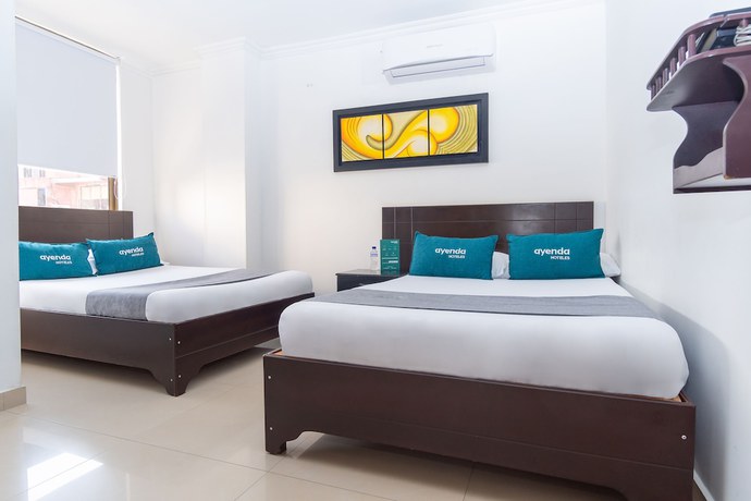 Imagen de la habitación del Hotel Cristian. Foto 6