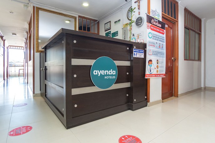 Imagen de los interiores del Hotel Cristian. Foto 17