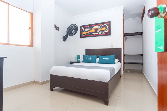 Imagen de la habitación del Hotel Cristian. Foto 10