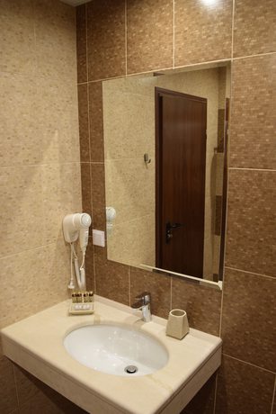 Imagen de la habitación del Hotel Cristiani. Foto 7
