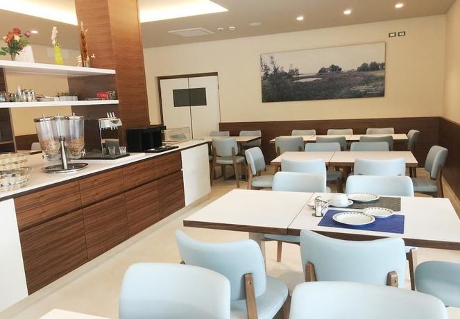 Imagen del bar/restaurante del Hotel Cristina, Città Giardino. Foto 5