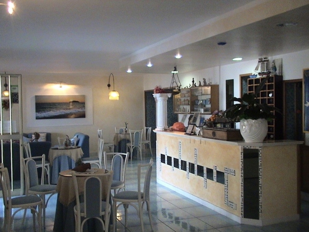 Imagen de los interiores del Hotel Cristina, Diamante. Foto 18