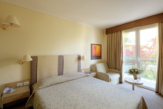 Imagen de la habitación del Hotel Cristina, Limone sul Garda. Foto 12