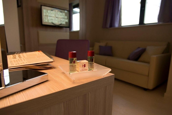 Imagen de la habitación del Hotel Cristina, N&aacute;poles. Foto 7