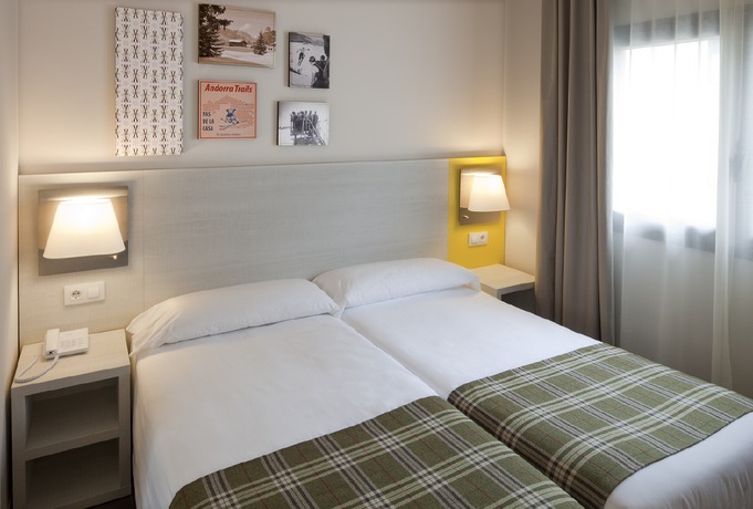 Imagen de la habitación del Hotel Cristina, Pas de la Casa. Foto 13