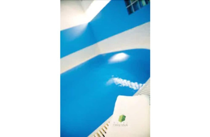 Imagen de la piscina del Hotel Cristina, Rocca San Giovanni. Foto 16