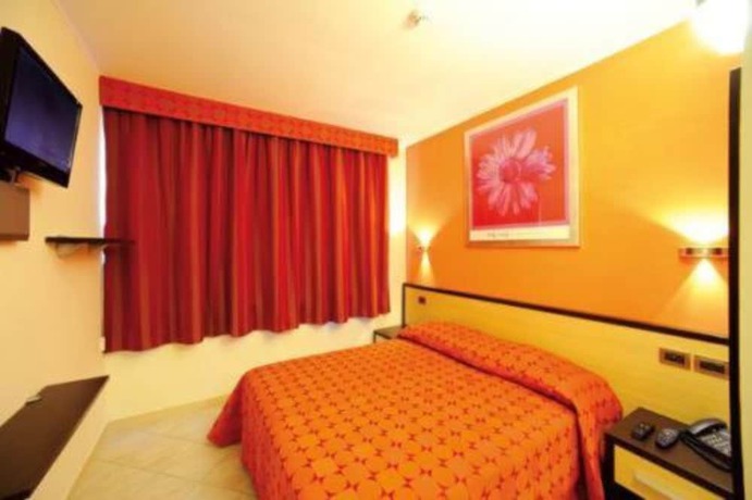 Imagen de la habitación del Hotel Cristina, Rocca San Giovanni. Foto 10