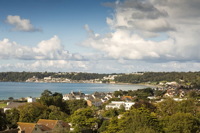 Imagen de los exteriores del Hotel Cristina, ST Peter. Foto 12