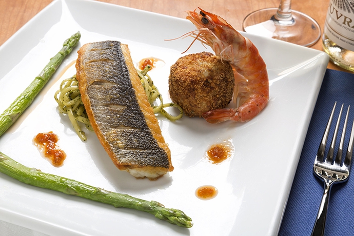 Imagen del bar/restaurante del Hotel Cristina, ST Peter. Foto 5