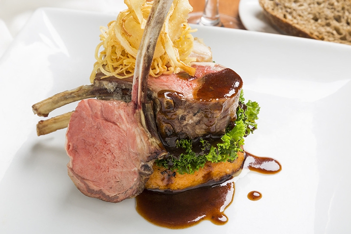 Imagen del bar/restaurante del Hotel Cristina, ST Peter. Foto 6