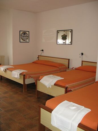 Imagen general del Hotel Cristina, San Rocco di Piegara. Foto 6