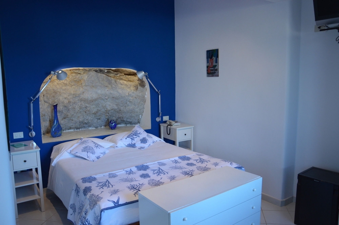 Imagen de la habitación del Hotel Cristina, Sant Agnello. Foto 8
