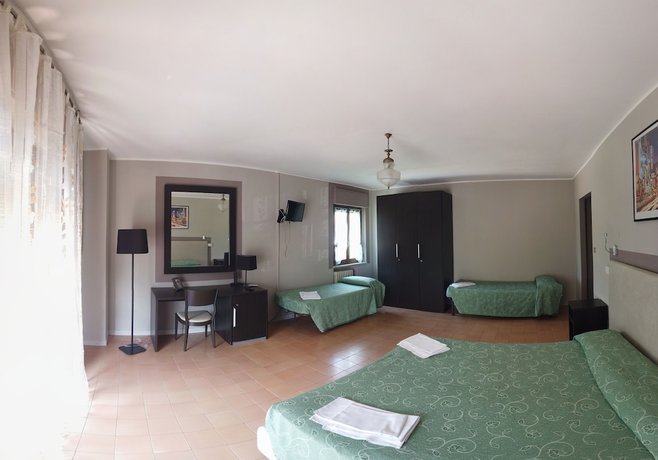 Imagen de la habitación del Hotel Cristina, Verrayes. Foto 5