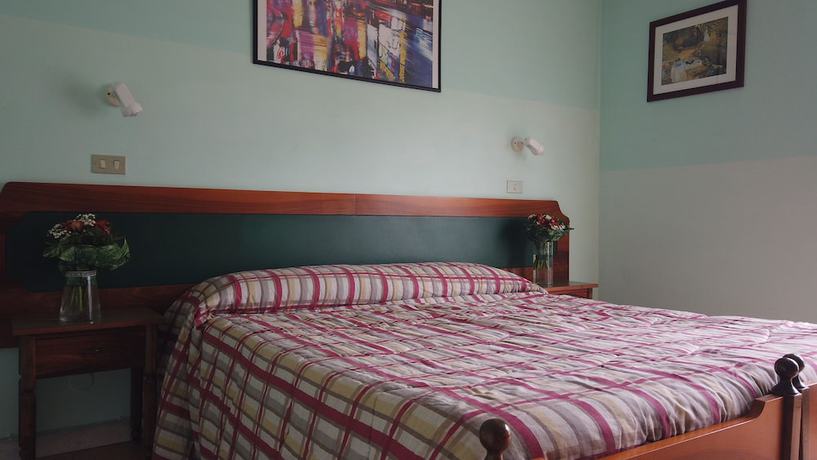 Imagen de la habitación del Hotel Cristina, Verrayes. Foto 7