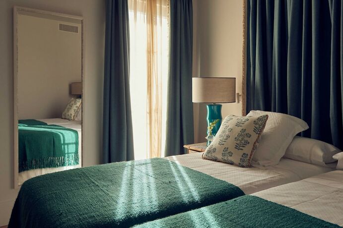 Imagen de la habitación del Hotel Cristine Bedfor Mahón. Foto 14