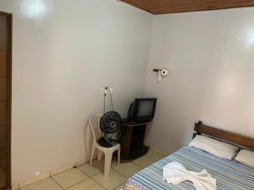 Imagen de la habitación del Hotel Cristo Redentor. Foto 16
