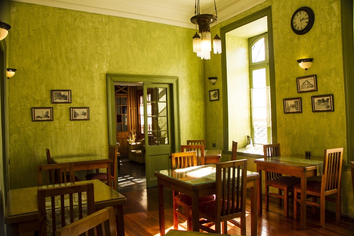 Imagen del bar/restaurante del Hotel Crist&oacute;bal Col&oacute;n, LA SERENA. Foto 2