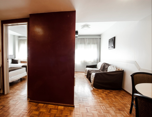 Imagen de los interiores del Hotel Cristoforo Colombo, Buenos Aires. Foto 11