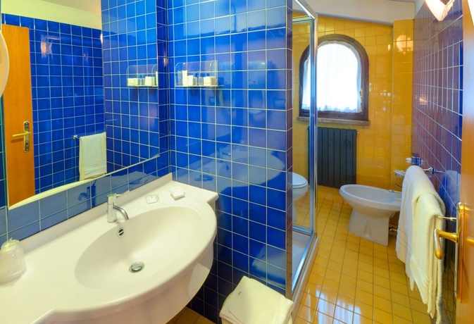 Imagen de la habitación del Hotel Cristoforo Colombo, Sbrozzola. Foto 18