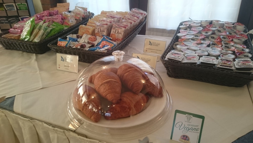 Imagen del bar/restaurante del Hotel Cristoforo Colombo, Sbrozzola. Foto 6