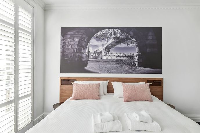 Imagen de la habitación del Hotel Criterion Sydney. Foto 3