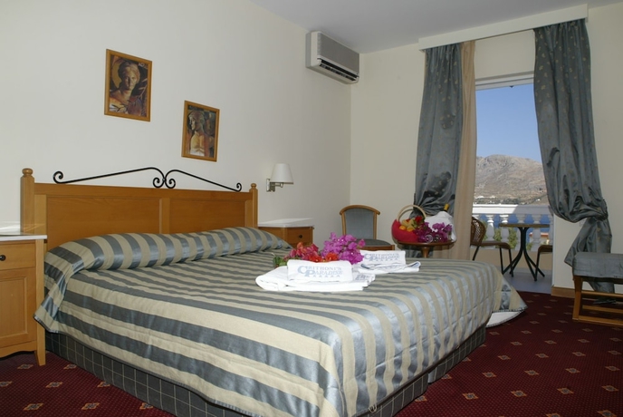 Imagen de la habitación del Hotel Crithoni's Paradise. Foto 3